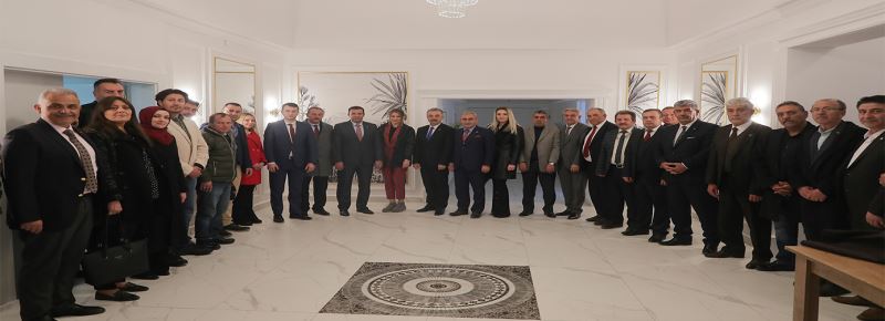 BAŞKAN IŞIK SENDİKA BAŞKANLARI İLE BİR ARAYA GELDİ