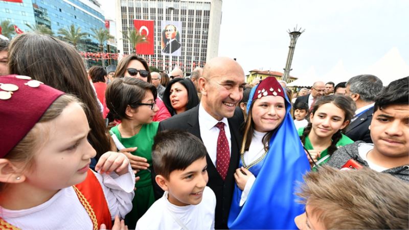 “İhtiyacımız olan tek şey yeniden Cumhuriyet ruhu ile kenetlenmek ve çalışmak”