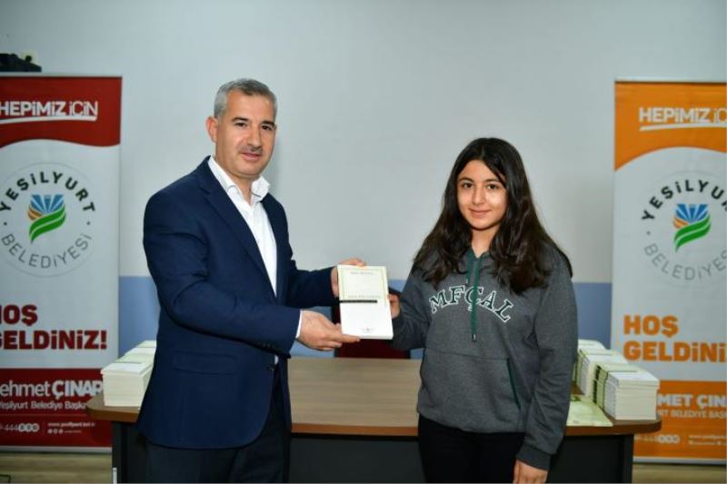“ Bir Bilenle Bilge Nesil Projesiyle Kitap Okumayı Teşvik Ediyoruz”