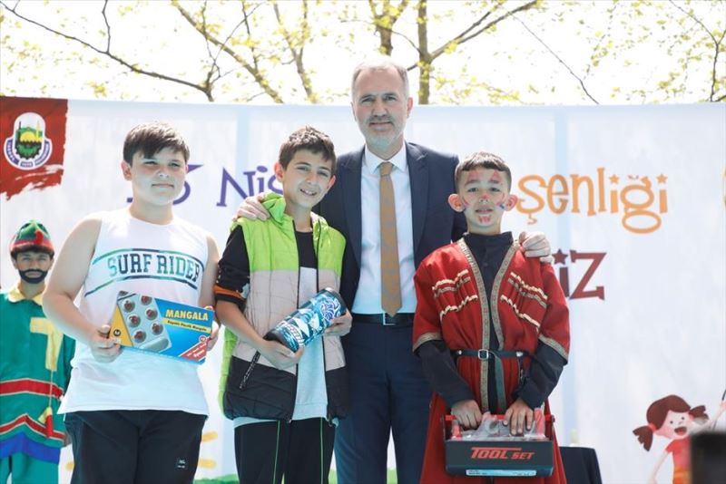 23 Nisan Çocuk Şenliği Başladı