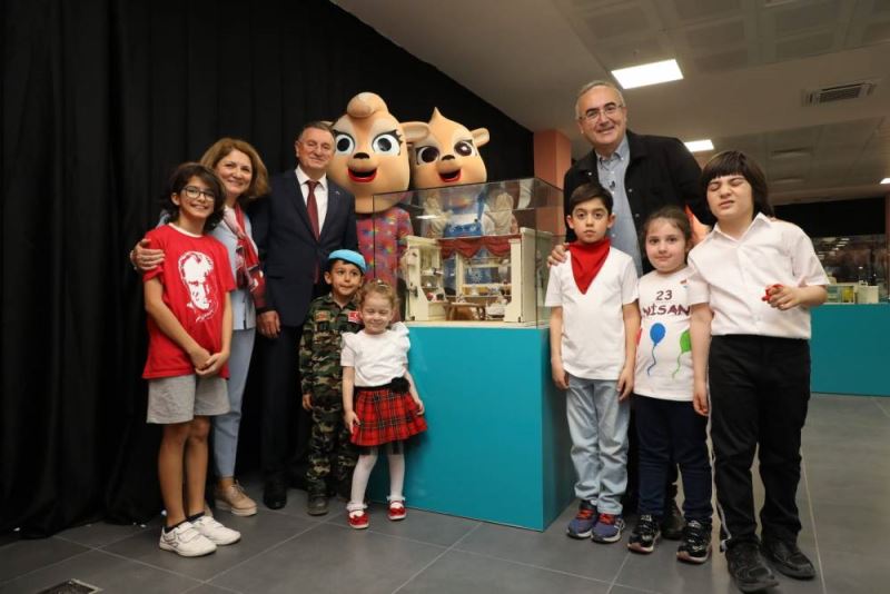 BAŞKAN SAVAŞ’IN ÇOCUKLARA 23 NİSAN ARMAĞANI: OYUNCAK MÜZESİ