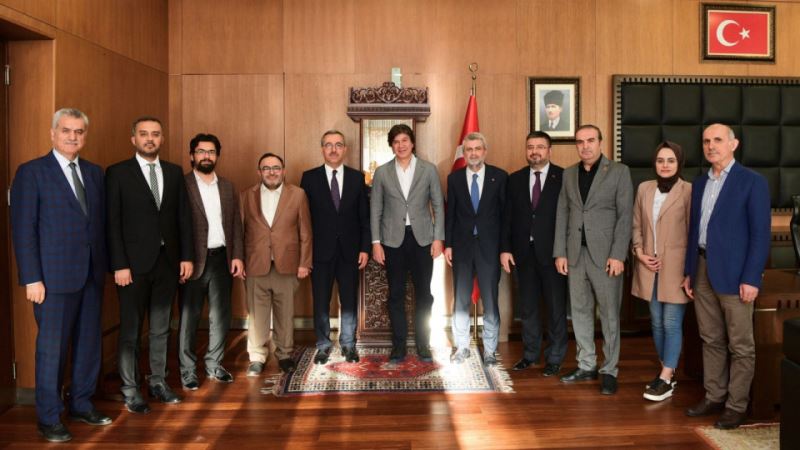 Başkan Güngör MKYK Üyesi Türel
