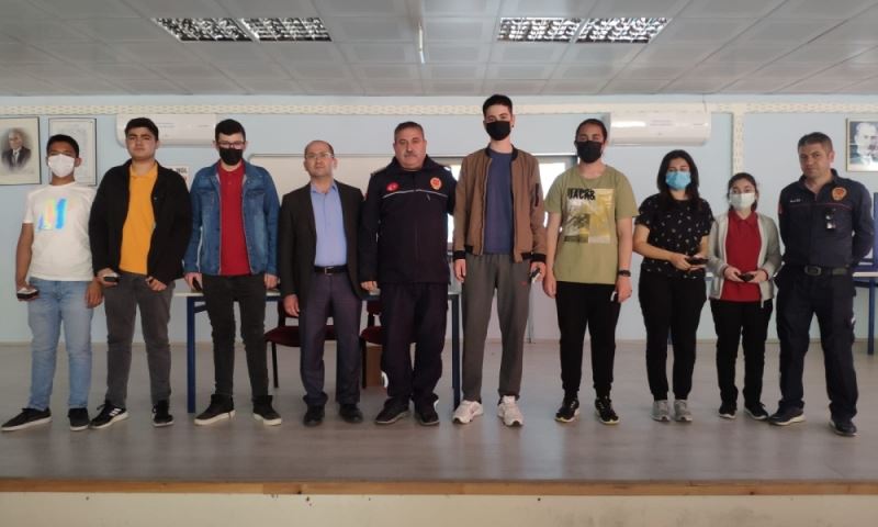 İtfaiyemiz, Köprübaşı’nda Liseli Gençlerle Buluştu