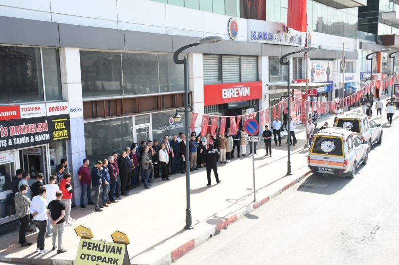 Belediyemiz Personellerine Deprem Anı Tahliye Toplanma Tatbikatı Verildi