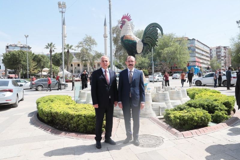Ticaret Bakanı Muş’tan, Başkan Zolan’a ziyaret