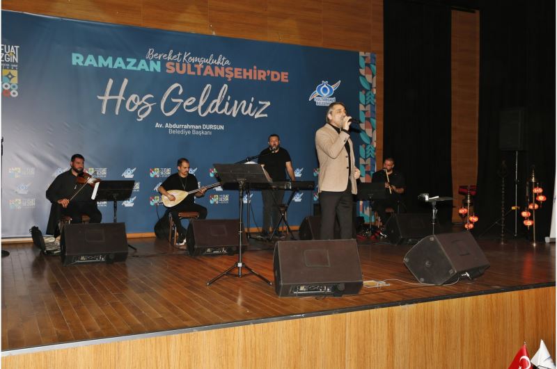 Eşref Ziya Sultangazi’de Ezgileriyle Gönüllere Dokundu