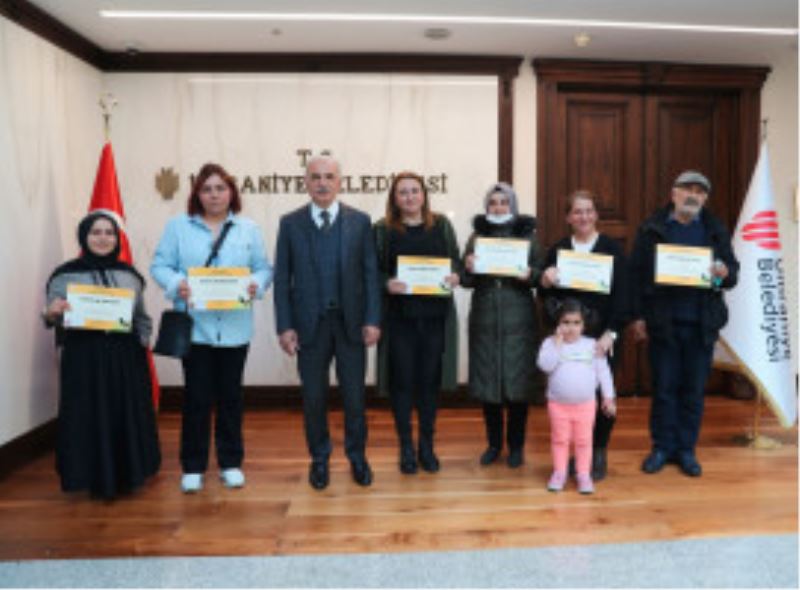 BAŞKAN YILDIRIM SOKAK HAYVANLARI GÜNÜ’NDE ÜMRANİYELİ HAYVANSEVERLERLE BİR ARAYA GELDİ