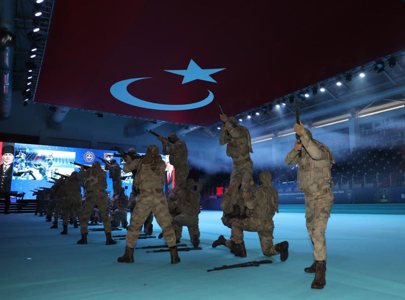 669 ASKER DİPLOMASINI DEVLET BAHÇELİ TESİSLERİ´NDE ALDI