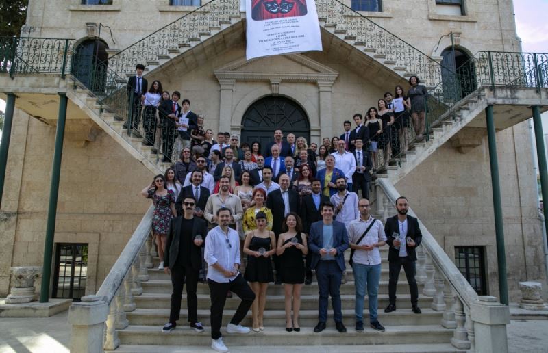 Başkan Seçer’e ‘Yılın Sanat Öncüsü’ Ödülü