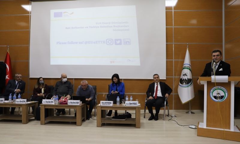 BAŞKAN DEMİR: “PANEL, ARDAHAN TARİHİNE GEÇMİŞTİR”