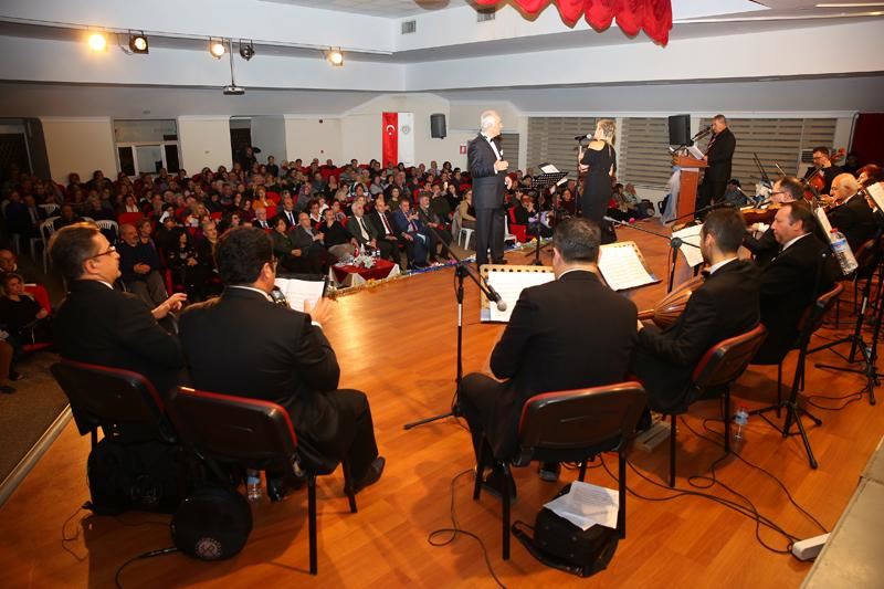ÇAĞLAYAN TÜRK MÜZİĞİ KOROSU YIL SONU KONSERİ VERDİ