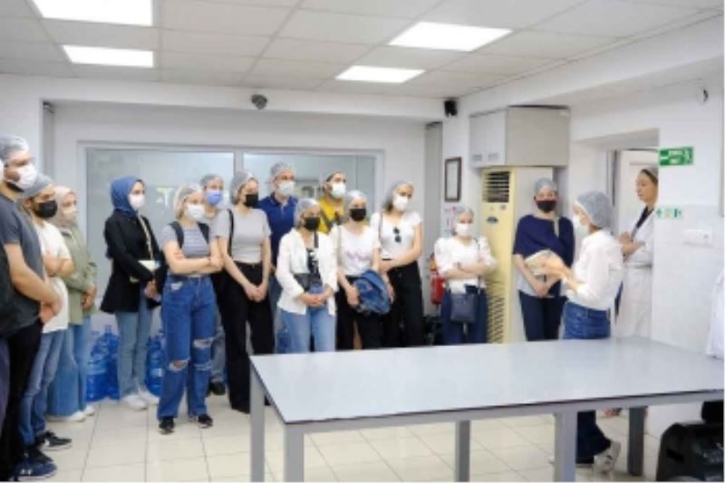 ESOGÜ’LÜ KİMYAGERLERDEN KALABAK TESİSLERİNE ZİYARET