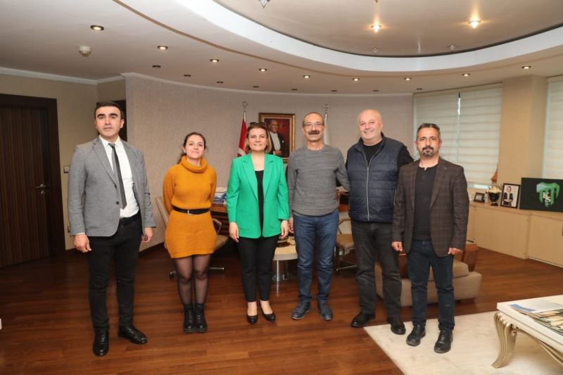 EMEK ÖRGÜTLERİNDEN BAŞKAN HÜRRİYET’E 1 MAYIS DAVETİ