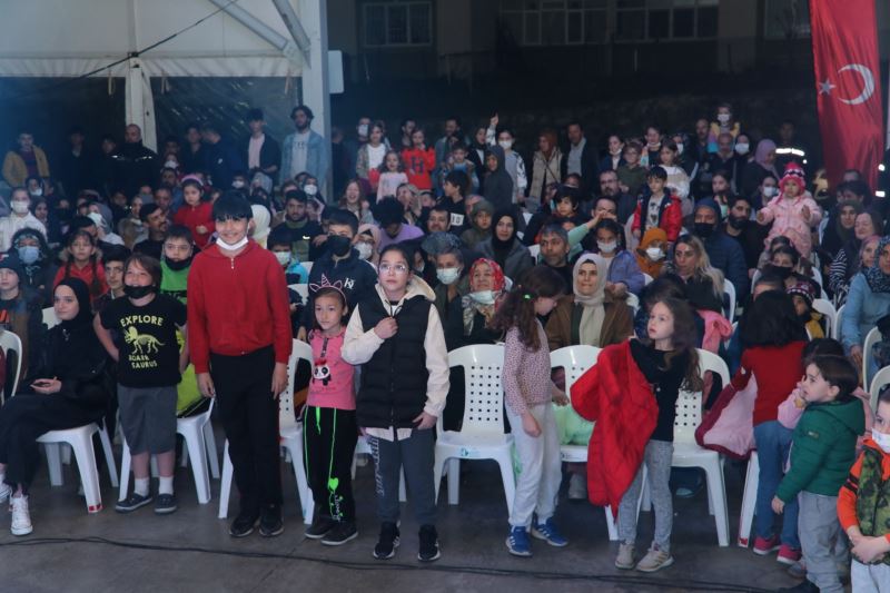 İZMİT BELEDİYESİ RAMAZAN ETKİNLİKLERİ COŞKUSU AYAZMA MAHALLESİ’NDE SÜRDÜ