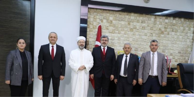 DİYANET İŞLERİ BAŞKANI PROF. DR. ALİ ERBAŞ´DAN ZİYARET
