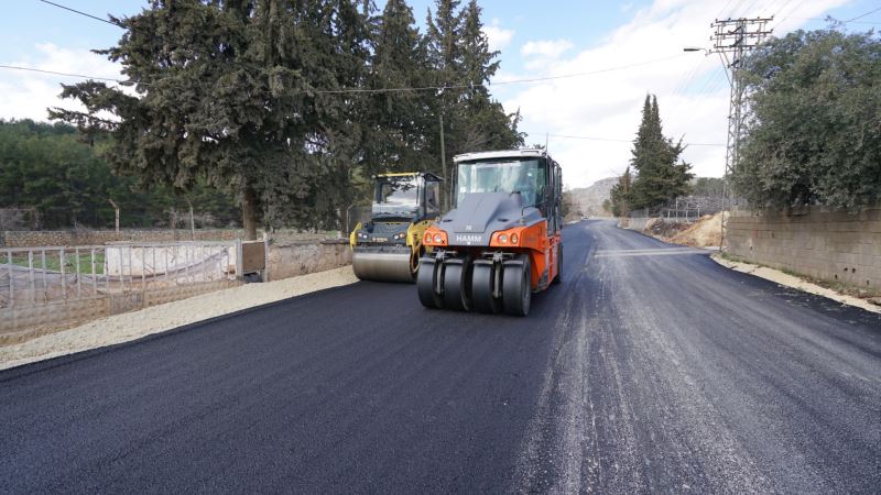 KİREÇHANE CADDESİNDE ASFALT ÇALIŞMASI