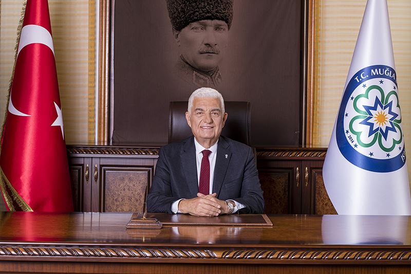 Başkan Gürün fedakar sağlık çalışanlarının Tıp Bayramı’nı kutladı