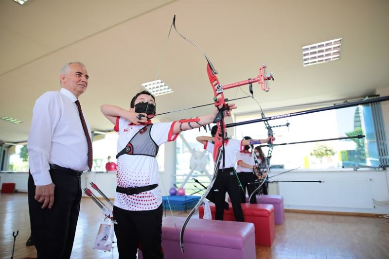 Denizli, sporla buluşuyor