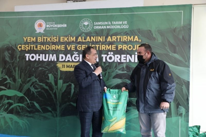 Büyükşehir’den 133 ton yem bitkisi tohumu desteği