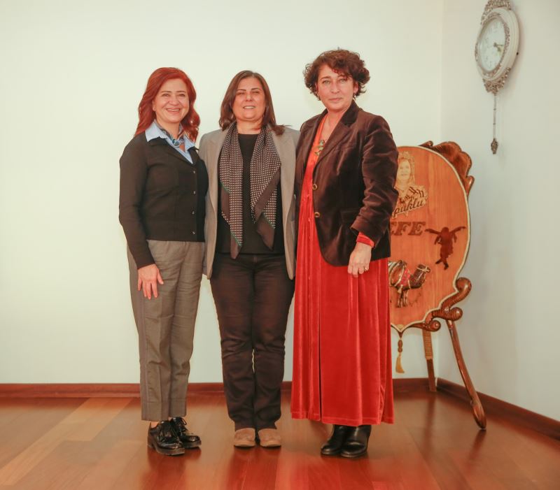 NEPTÜN SOYER VE MERAL SEÇER’DEN BAŞKAN ÇERÇİOĞLU’NA ZİYARET