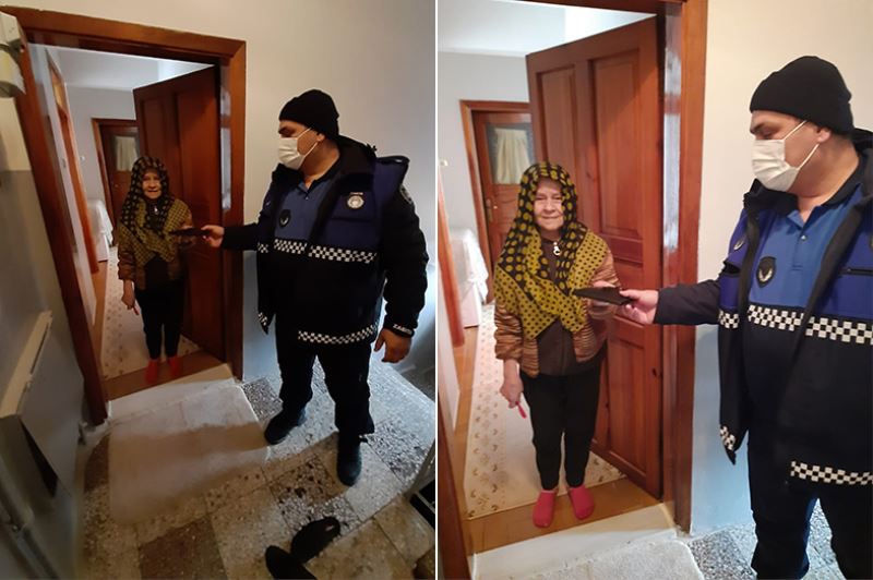 Büyükşehir Zabıtası, Yürüyüş Yolunda bulduğu cüzdanı sahibine teslim etti
