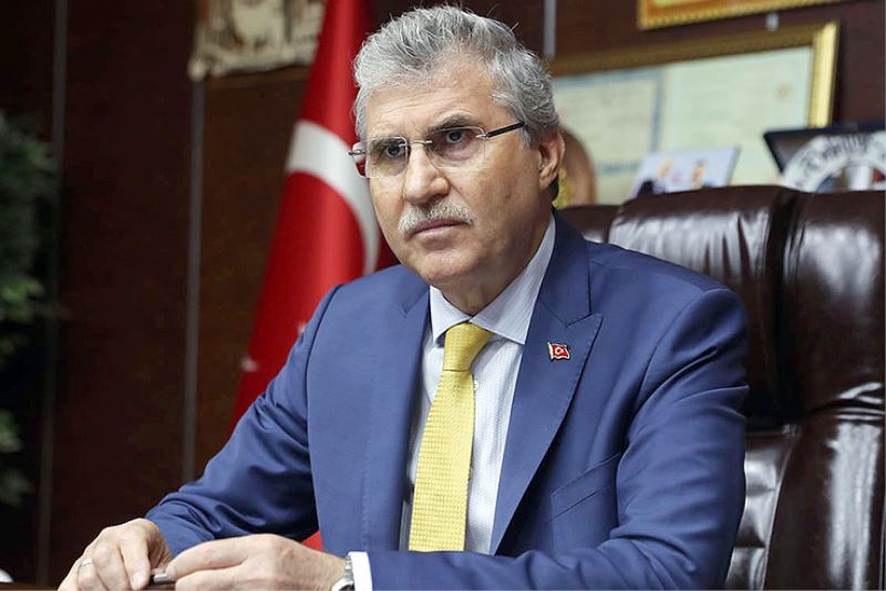 “Çanakkale’de tarih yazan ecdat, bize bir cennet bıraktı”