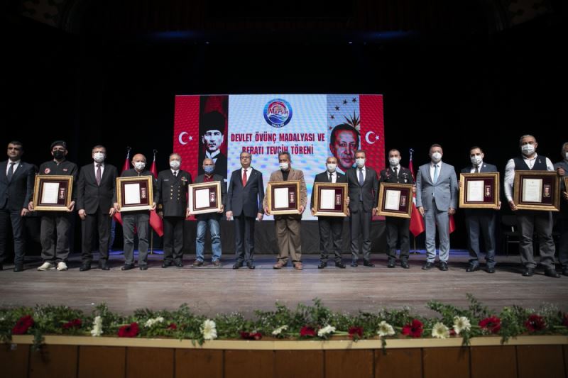 Başkan Seçer, ‘Devlet Övünç Madalyası Ve Beratı Tevcih Töreni’ne Katıldı