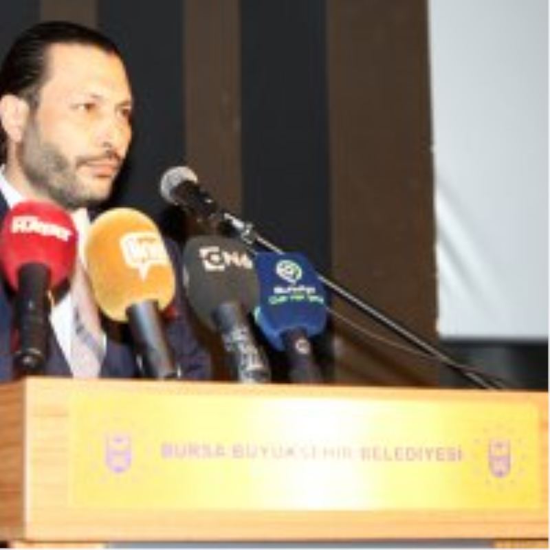 Alın teri sahne tozuna karışıyor