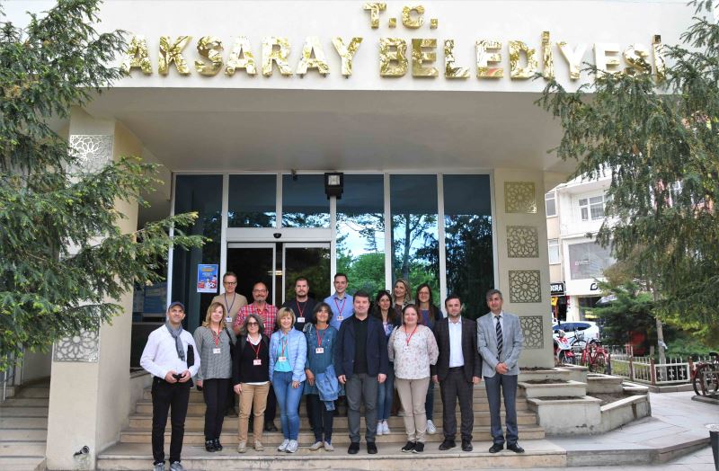 BAŞKAN DİNÇER ERASMUS PLUS PROJESİ İLE AKSARAY’A GELEN ÖĞRETMENLERE AKSARAY’I TANITTI