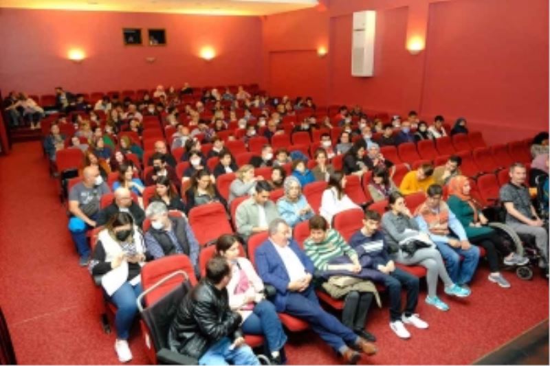 SANATIN GÜCÜ BİRLEŞTİRDİ