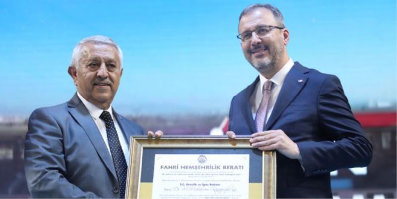 BAKANIMIZ KASAPOĞLU ARTIK AFYONKARAHİSARLI