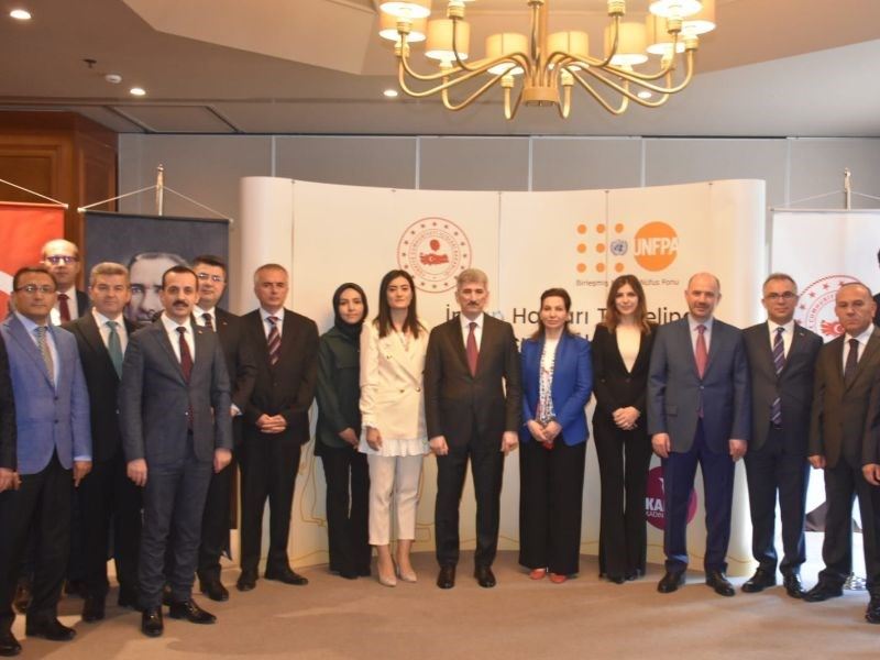 İnsan Hakları Temelinde Kadın ve Çocuk Hakları Eğitimi Gerçekleştirildi