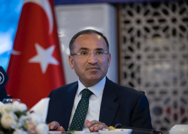 BAKAN BOZDAĞ İNFAZ KORUMA MEMURLARI İLE İFTAR YAPTI