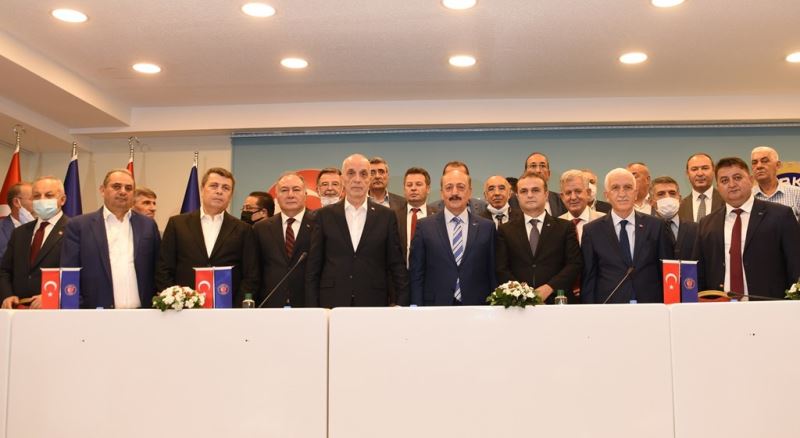 Bakan Bilgin: “Kamu İşçilerinin Ücretlerine 2021-2022