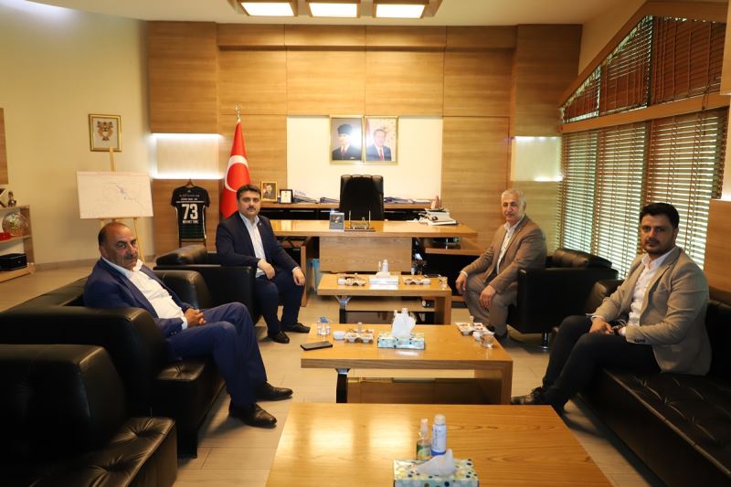24. Dönem Şırnak AK Parti Milletvekili Mehmet Emin Dindar, Kaymakam / Belediye Başkan V. Mehmet Tunç’u Ziyaret Etti.