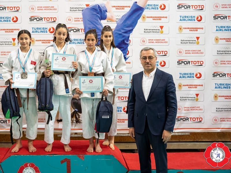 Yunusemreli Judocular Yıldızlar Türkiye Şampiyonasına Damga Vurdu