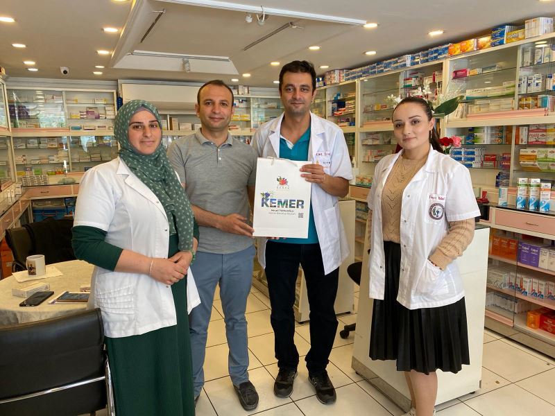 TÜM ECZACILARIMIZIN 14 MAYIS ECZACILIK GÜNÜ KUTLU OLSUN.