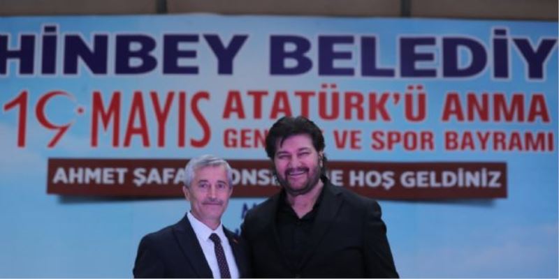 Belediyemiz Ahmet Şafak´ı Sevenleri İle Buluşturdu