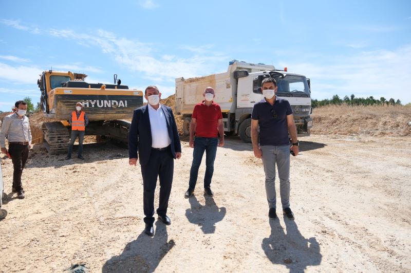 M. Akif Ersoy Mahallesi Yağmur Suyu Hatlarına Başlandı