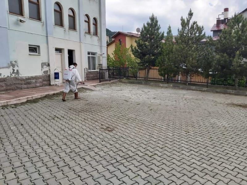 Başkan Talimatı Verdi 35 Camii Dezenfekte Edildi