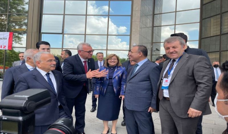 Helvacıoğlu, Adalet Bakanı Bozdağ ile Ağır Ceza’nın ilerleme süreci ile ek bina talebinin 2023 yatırım programına alınmasını görüştü