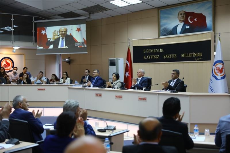 KKTC Cumhurbaşkanı Tatar, Büyükşehir Meclisi’ne hitap etti