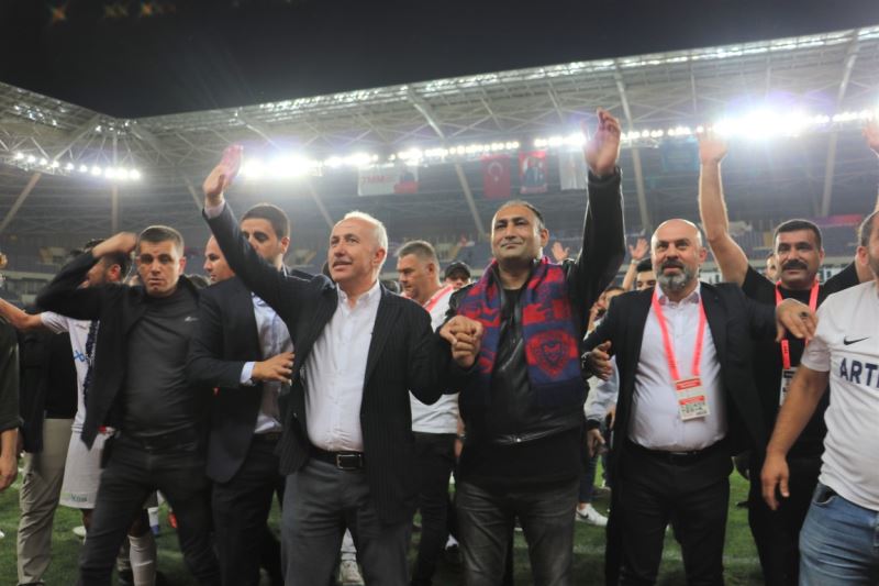 NİCE ŞAMPİYONLUKLAR BİZİ BEKLİYOR!