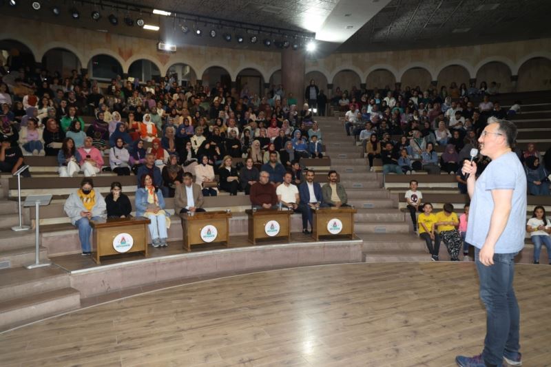 ‘Suveyda’ Filmi Ücretsiz Halk Gösteriminde İzleyiciyle Buluştu