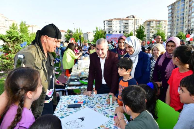 “Özel Çocuklarımızı, El Emeği Göz Nuru Eserlerinden Dolayı Tebrik Ediyorum”