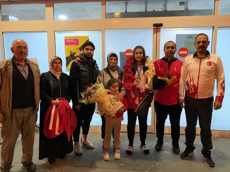 FRANSA’DA BİR OLİMPİYAT MADALYASI