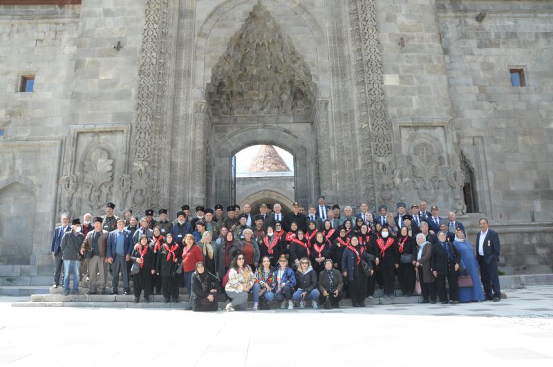 TARSUS BELEDİYESİ’NDEN GAZİLERE DOĞU ANADOLU GEZİSİ