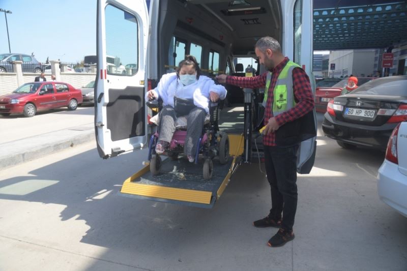 Büyükşehir’in Engelsiz Ulaşım Aracı