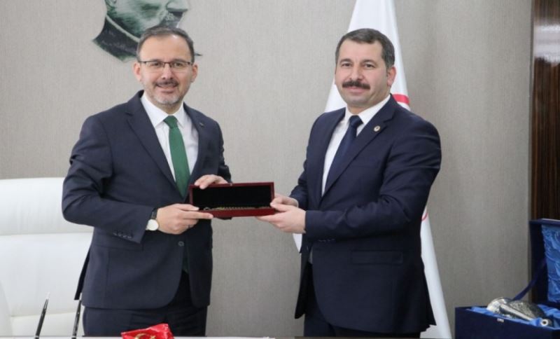BAKAN KASAPOĞLU
