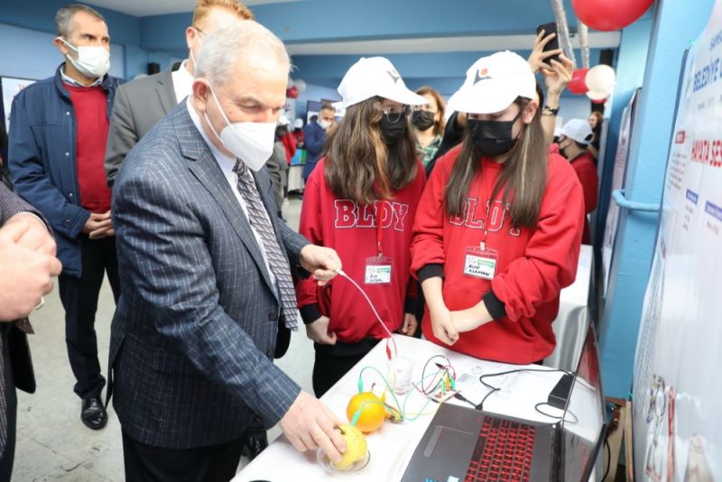 TÜBİTAK 4006 BİLİM FUARI KATILIMCILARDAN TAM NOT ALDI